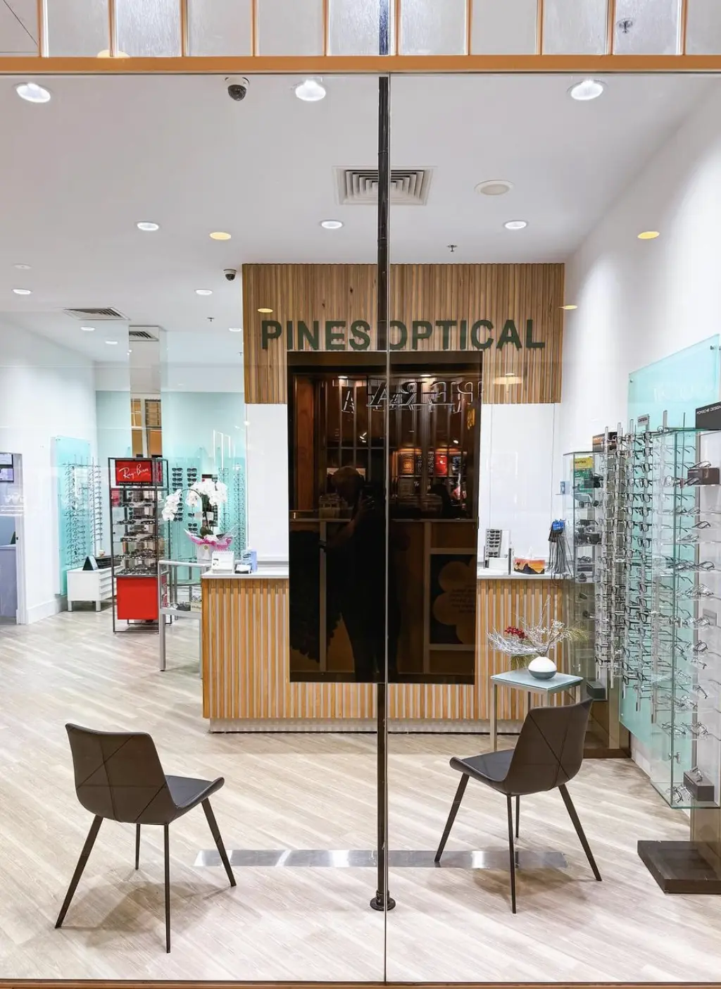pines optical retail shop fitout